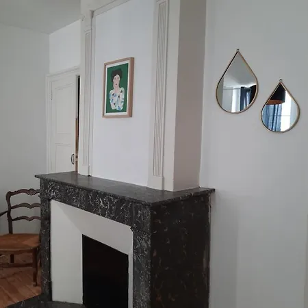 公寓 Du Pilori 1er Etage Saint-Jean-dʼAngély