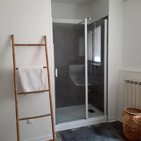 Du Pilori 1er Etage 公寓 *